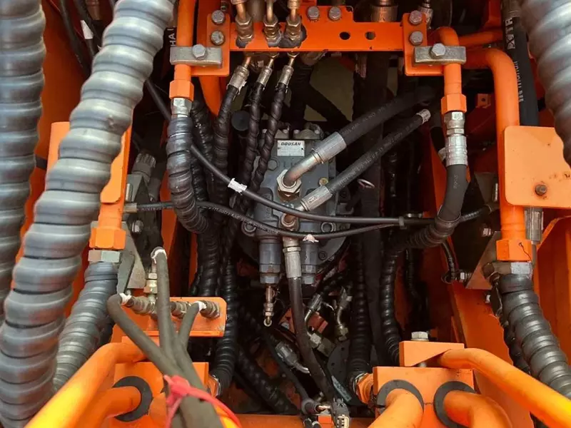  Колесные экскаватор Doosan DX170W Ekskovatorlar