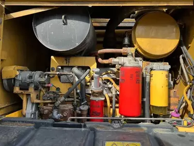 Caterpillar 140H greyderi