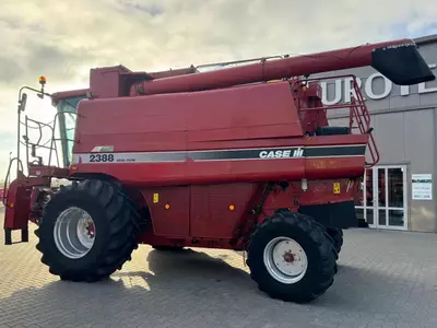  Зерноуборочный комбайн Case IH 2388 AXIAL-FLOW X-Clusive - 