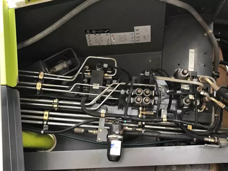  Fresh online©️ - Кормоуборочный комбайн Claas JAGUAR 900