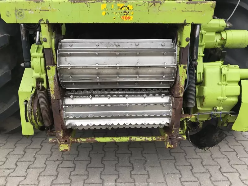  Кормоуборочный комбайн Claas JAGUAR 900 Комбайны