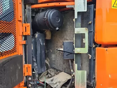  Гусеничный экскаватор Hitachi ZX85 USB-5A - Fresh online©️