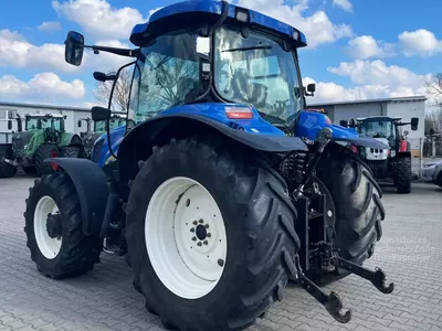  Трактор колесный New Holland T6040 - 