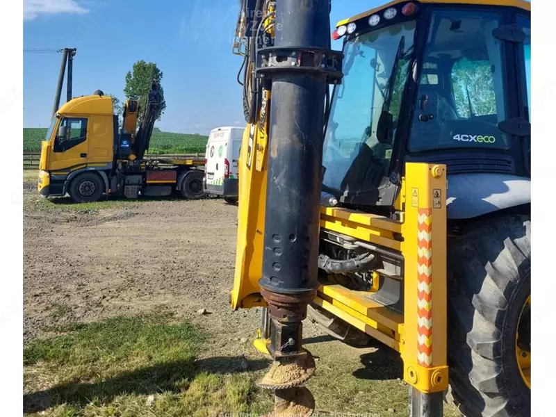  JCB 4CX Piling Master burg‘ulash uskunasi - Fresh online©️