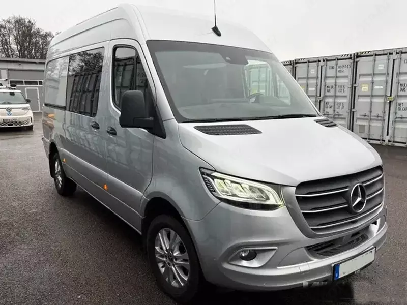  Mercedes-Benz Sprinter 319 CDI furgoni Chakana savdo