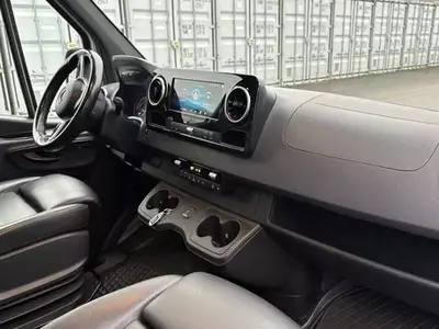 Фургон Mercedes-Benz Sprinter 319CDI