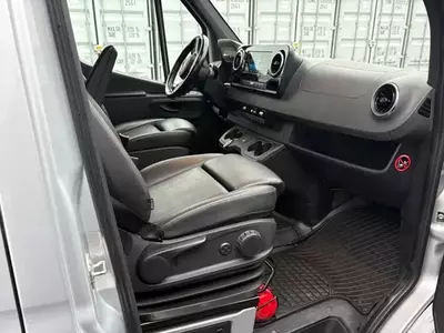 Фургон Mercedes-Benz Sprinter 319CDI