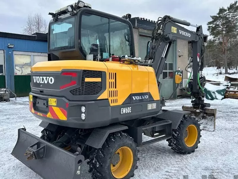  Колесные экскаваторы Volvo EW60E Только в розницу