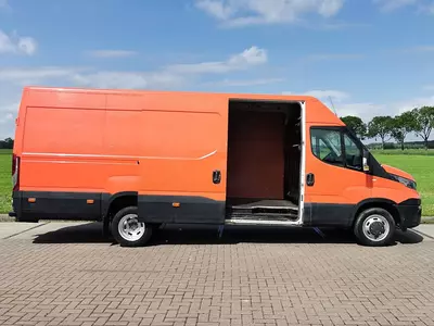 Iveco Daily 35S14 furgoni