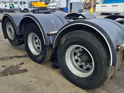 Volvo FH 540 8X4 yuk mashinasi shassisi