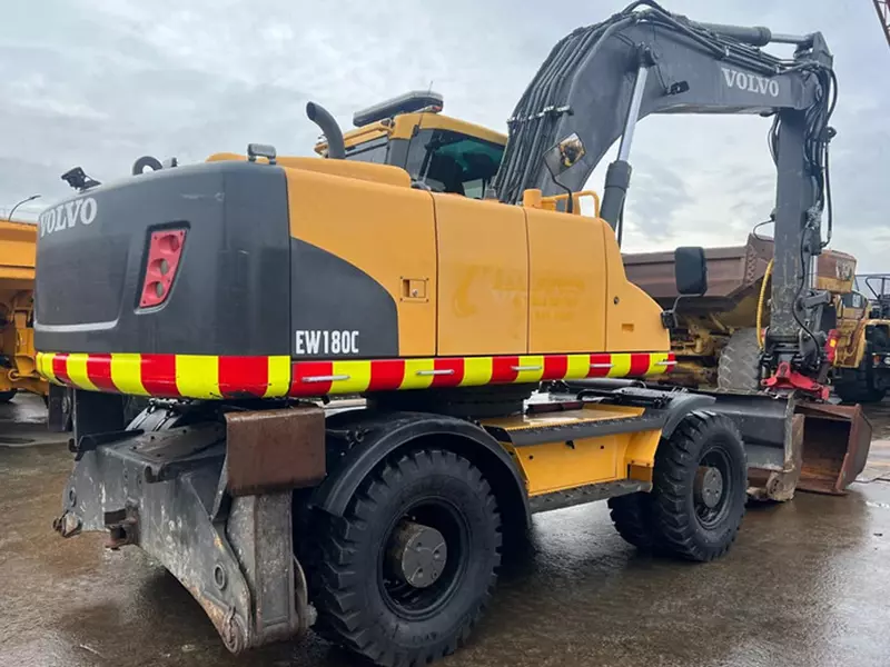  Колесный экскаватор Volvo EW 180 C NVT Chakana savdo