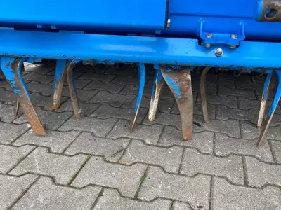 Посевной комплекс Lemken SOLITAIR 9+ / ZIRKON 12/300