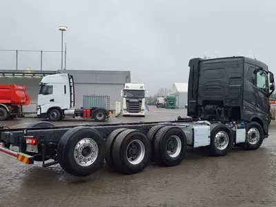  Шасси грузовик Volvo FH16 750 10X4 Fresh online©️