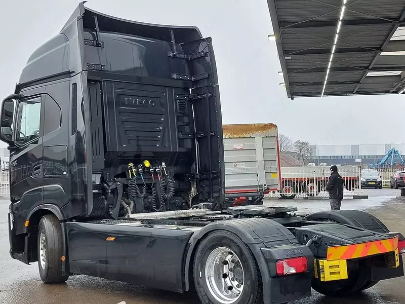  Тягач Iveco S-Way 570 4X2 - 
