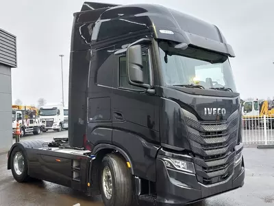  Тягач Iveco S-Way 570 4X2 Только в розницу