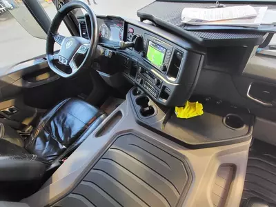 Автовоз Scania P450 4X2 Rimo с прицепом