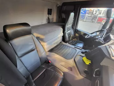 Автовоз Scania P450 4X2 Rimo с прицепом