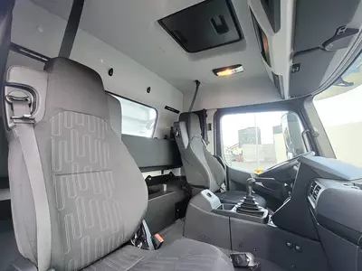 Самосвал Mercedes Arocs 4245 8X4 Meiller