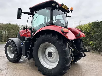   Трактор колесный Case IH MAXXUM 115