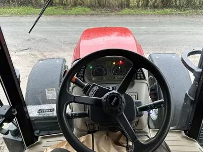 G‘ildirakli traktor Case IH MAXXUM 115