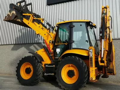  JCB 4CX PRO ekskavator yuklagichi - 