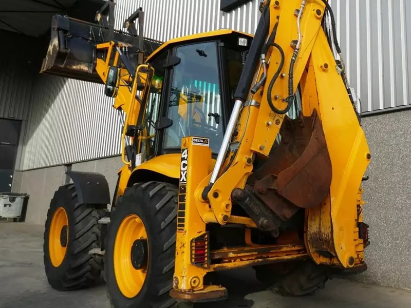  JCB 4CX PRO ekskavator yuklagichi - Fresh online©️