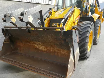 Экскаватор погрузчик JCB 4CX PRO