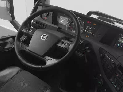 Volvo FH16 750 6X2 yuk mashinasi