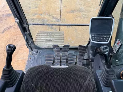 Гусеничные экскаватор Hyundai HX300AL