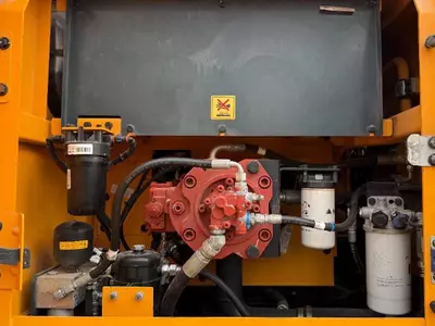 Гусеничные экскаватор Hyundai HX300AL