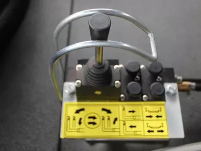 Контейнеровоз MAN TGS 26.480