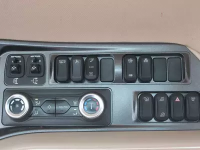 Трактор колесный Case IH 400