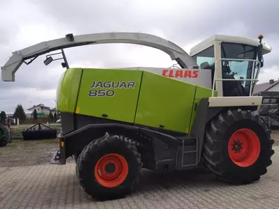  Кормоуборочные комбайн Claas JAGUAR 850 Только в розницу