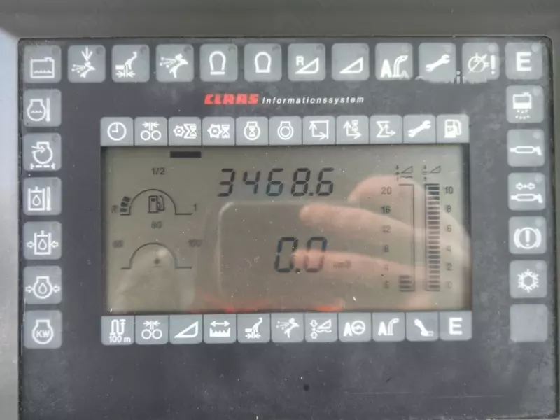  Кормоуборочные комбайн Claas JAGUAR 850  - Fresh online©️