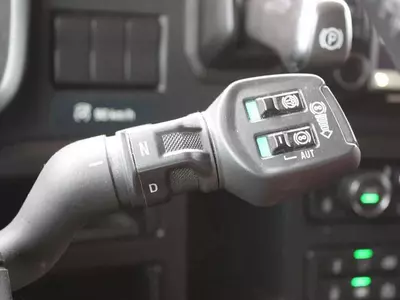 Тягач Scania R560