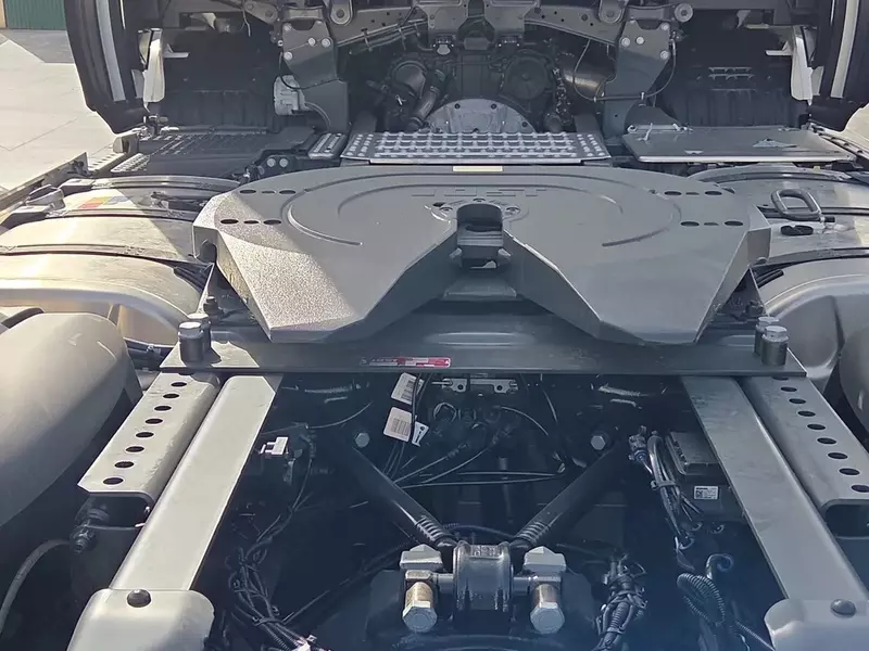  Тягач Scania S560 4X2 - Fresh online©️