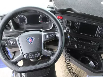 Самосвал Scania R450 6X2