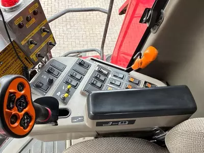 Зерноуборочный комбайн Case IH 7088