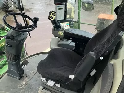 Кормоуборочный комбайн Krone BIG X 1100