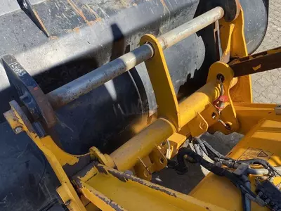  Экскаваторы-погрузчики JCB 4CX - Fresh online©️