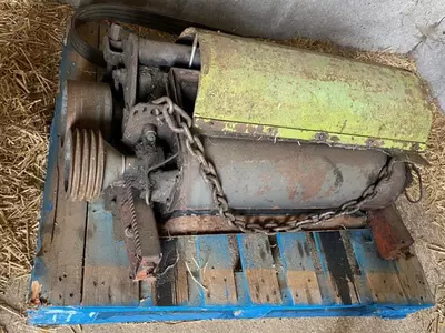 Kормоуборочный комбайн Claas JAGUAR 860 4WD