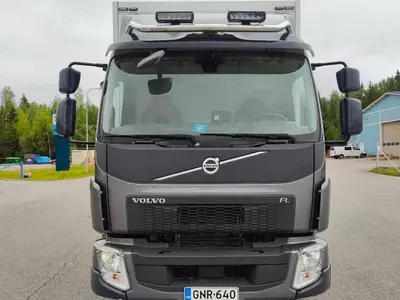   Грузовик с кузовом-фургоном Volvo FL 250 4X2 NEK