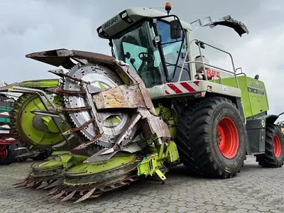Кормоуборочный комбайн Claas Jaguar 850 Profistar
