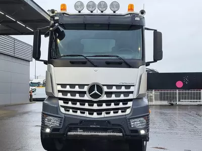  Самосвал Mercedes Arocs 4151 8X4 CA85