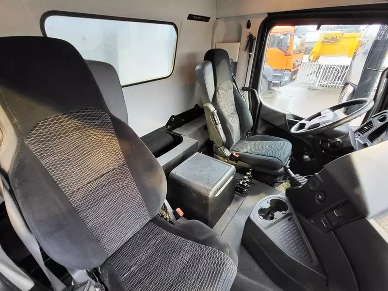  Самосвал Mercedes Arocs 4151 8X4 CA85 Samosvallar