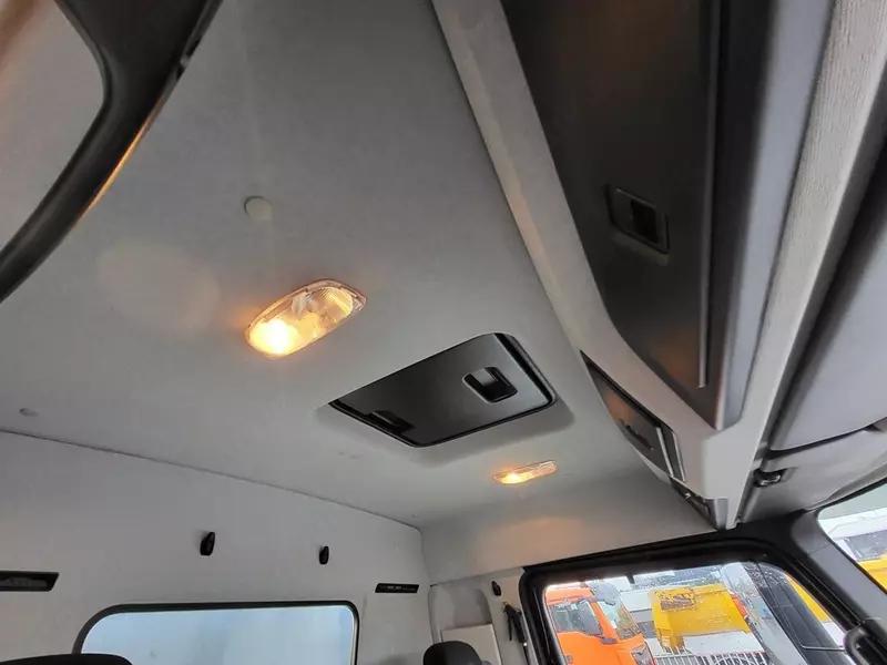  Самосвал Mercedes Arocs 4151 8X4 CA85  - Fresh online©️