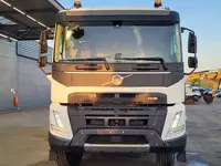   Самосвал Volvo FMX 460 8X4 Wielton