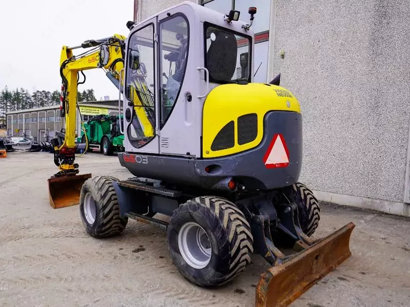 Колесные экскаватор WACKER 6503 ENGCON PIHDEILLÄ