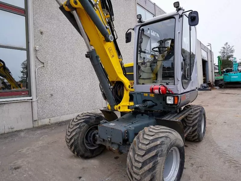 Колесные экскаватор WACKER 6503 ENGCON PIHDEILLÄ