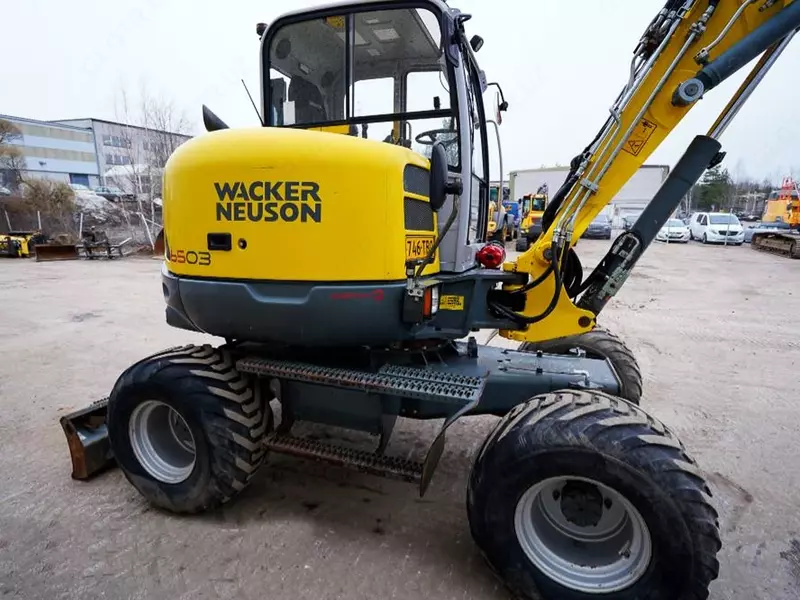 Колесные экскаватор WACKER 6503 ENGCON PIHDEILLÄ